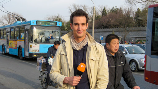 Kim Adler als Reporter beim ZDF